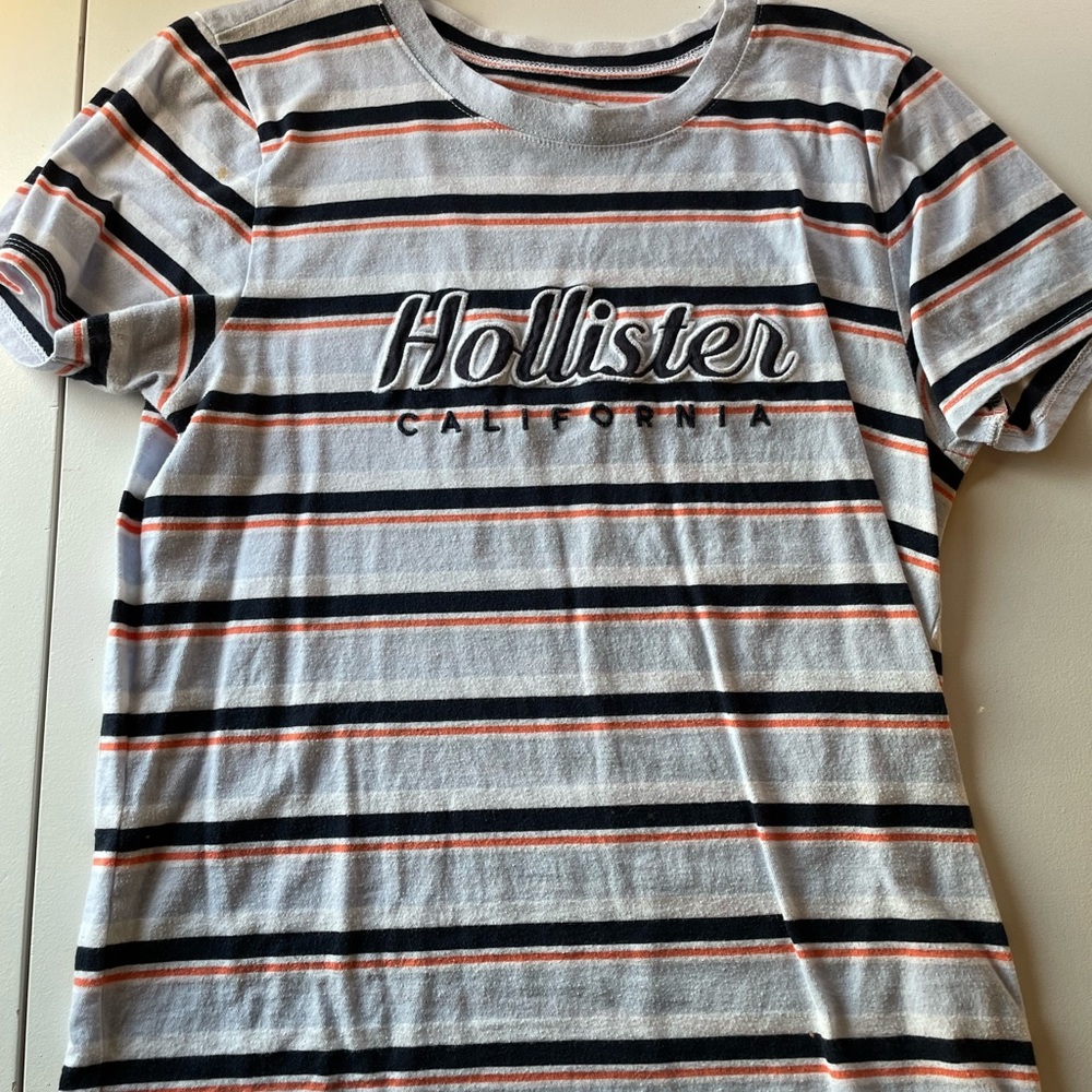 Hollister T-shirt